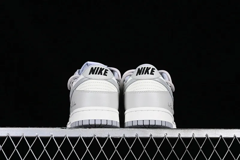 All Categories Nk SB Dunk Series Nk SB Dunk Low Low-top sneakers Nk Dunk Low Minimalist industrial-simple silver hook SB strap low-top casual sneakers DJ6188-003